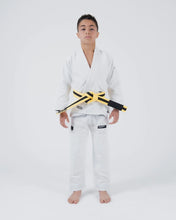 Cargar imagen en el visor de la galería, Kimono BJJ (Gi) Kingz Kore Youth 2.0. Blanco con cinturón blanco