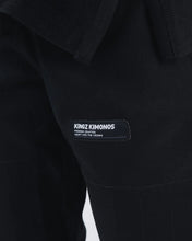 Cargar imagen en el visor de la galería, Kimono BJJ (Gi) Kingz Kore Youth 2.0. Negro con cinturón blanco