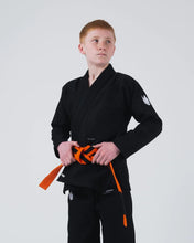 Cargar imagen en el visor de la galería, Kimono BJJ (Gi) Kingz Kore Youth 2.0. Negro con cinturón blanco