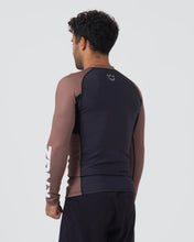 Cargar imagen en el visor de la galería, Rashguard Kingz Ranked Performance V2 Long Sleeve - Marrón