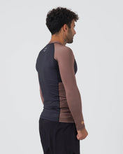 Cargar imagen en el visor de la galería, Rashguard Kingz Ranked Performance V2 Long Sleeve - Marrón