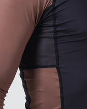 Cargar imagen en el visor de la galería, Rashguard Kingz Ranked Performance V2 Long Sleeve - Marrón