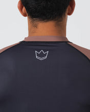 Cargar imagen en el visor de la galería, Rashguard Kingz Ranked Performance V2 Long Sleeve - Marrón