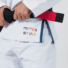 Load image into Gallery viewer, Kimono BJJ (GI) Maeda Prism - White