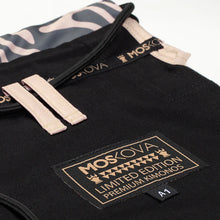 Cargar imagen en el visor de la galería, Kimono BJJ (Gi) Moskova 2026 Limited Edition- Coral Gi Black
