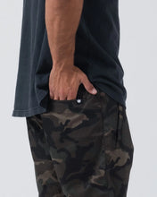 Load image into Gallery viewer, Kingz Casual Shorts- Camo