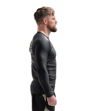 Charger l'image dans la galerie, Scramble x Thrudark Enshu MK1 Rashguard – Long Sleeved