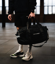 Lade das Bild in den Galerie-Viewer, Progress JJ x Built For Athletes Bag