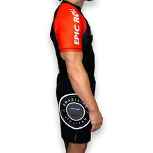 Cargar imagen en el visor de la galería, Mostly Peaceful Rash Guard