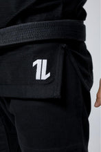 Cargar imagen en el visor de la galería, Kimono Kingz The One- Negro- CINTURON BLANCO INCLUIDO - StockBJJ
