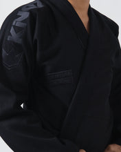 Cargar imagen en el visor de la galería, Kimono BJJ (Gi) Kingz Comp 450 V6- Negro/Negro