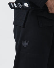 Cargar imagen en el visor de la galería, Kimono BJJ (Gi) Kingz Comp 450 V6- Negro/Negro