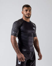 Cargar imagen en el visor de la galería, Rashguard Kingz Apex Short Sleeve