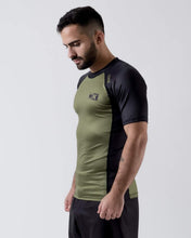 Cargar imagen en el visor de la galería, Rashguard Kingz Krown Short Sleeve