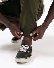 Lade das Bild in den Galerie-Viewer, Kingz Casual Rip Stop Gi Pant- Verde Militar