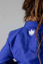 Lade das Bild in den Galerie-Viewer, Kimono BJJ (GI) Kingz Classic 3.0 Women's Blue mit weißem Gürtel enthalten