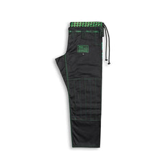 Carregar imagem no visualizador da galeria, Kimono Moskova 2020 Limited Edition Gi- Niho Mako- Niños - StockBJJ