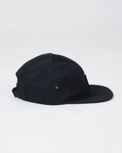Load image into Gallery viewer, Crown Patch Strapback Hat - Black
