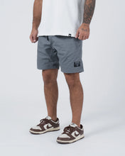 Charger l'image dans la galerie, Kingz Casual Shorts- Gris
