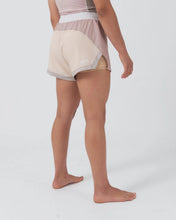 Load image into Gallery viewer, Hybrid Women´s Shorts- Terra Soil
