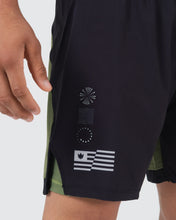 Cargar imagen en el visor de la galería, Trooper Hybrid Shorts
