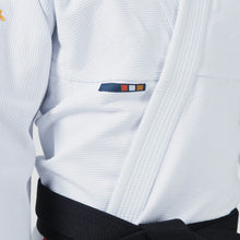 Cargar imagen en el visor de la galería, Kimono BJJ (Gi) Maeda Prism - Blanco
