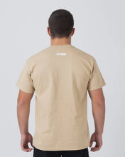 Cargar imagen en el visor de la galería, Camiseta Kingz Kore- Tan
