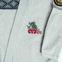 Carregar imagem no visualizador da galeria, Kimono BJJ (Gi) Moya Brand Tenoch III- Light Gray
