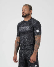 Charger l'image dans la galerie, Acid Wash Rashguard
