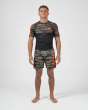 Charger l'image dans la galerie, Always Hunting Rashguard
