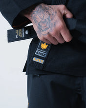 Cargar imagen en el visor de la galería, Kimono Kingz Legends Never Die Respect - Negro
