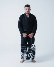 Cargar imagen en el visor de la galería, Kimono Kingz Legends Never Die Respect - Negro
