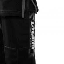 Charger l&#39;image dans la galerie, Tatami Nova + Plus BJJ Gi - Negro - CINTURÓN BLANCO INCLUIDO - StockBJJ
