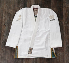 Cargar imagen en el visor de la galería, Kimono Akashio Limited Edition Jiu Jitsu Gi- Blanco - StockBJJ
