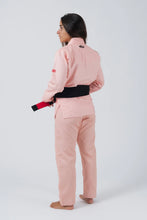 Charger l&#39;image dans la galerie, Kimono BJJ (GI) Maeda Red Label 3.0 Peach pour femmes - ceinture blanche incluse
