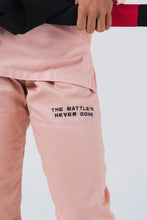 Charger l&#39;image dans la galerie, Kimono BJJ (GI) Maeda Red Label 3.0 Peach pour femmes - ceinture blanche incluse
