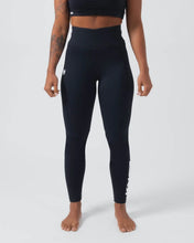 Cargar imagen en el visor de la galería, Kingz Kore Women´s Grappling Spats- Negro
