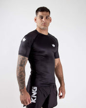 Cargar imagen en el visor de la galería, Rashguard Kingz Kore Short Sleeve
