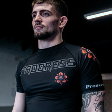 Cargar imagen en el visor de la galería, Progress Mexicana Rashguard
