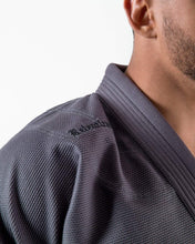 Cargar imagen en el visor de la galería, Kimono BJJ (Gi) Kingz Relentless - Gris
