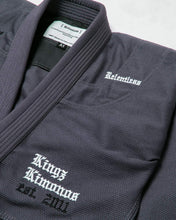 Cargar imagen en el visor de la galería, Kimono BJJ (Gi) Kingz Relentless - Gris
